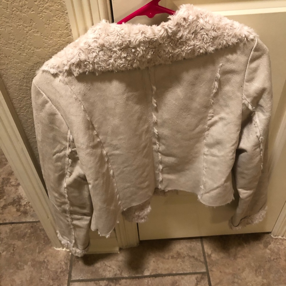 Fun winter jacket - Picture 4 of 6